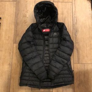 Nike Puffer Jacket Size Small BROKEN ZIPPER